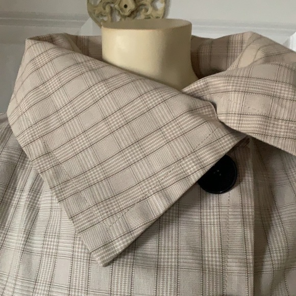 Soia & Kyo Beige Trench Coat with Black Accents - Picture 4 of 13